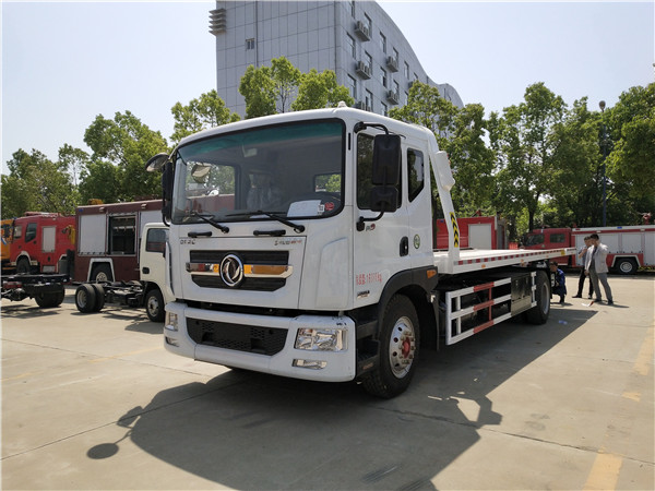 C证驾驶的蓝牌清障车- 道路救援车新报价-清障车