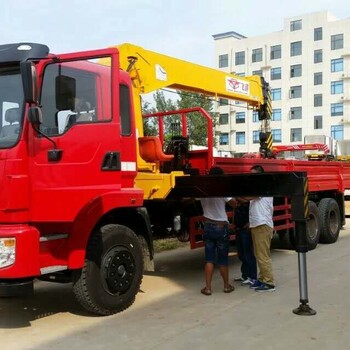 自貢東風(fēng)專底三一14噸隨車吊國(guó)5隨車吊大促銷