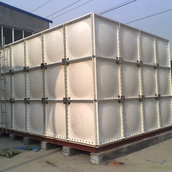 长期供应玻璃钢保温水箱/国标品级玻璃钢水箱价格
