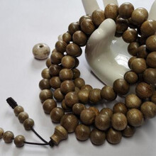 沉香念珠私下交易價(jià)位多少