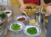 冒菜的酱料怎么制作去哪里培训靠谱陕西特色小吃冒菜技术培训西安大品小吃培训班