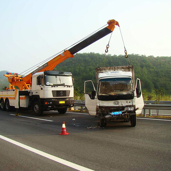 东胜道路救援☏☏搭电☏换胎☏☏长短途途拖车☏高速拖车救援☏东胜长短途拖车牵引