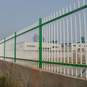 草坪护栏马场护栏PVC护栏公路护栏