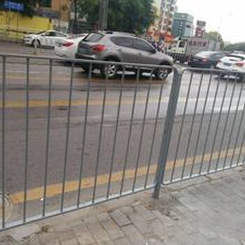 公路护栏现货批中山道路防护栏江门市政防护栏