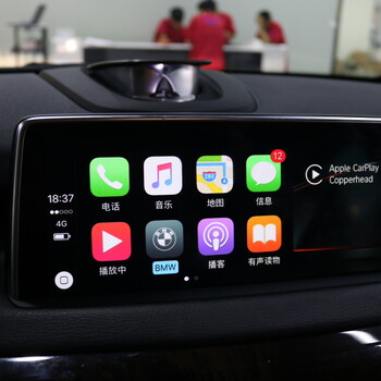 深圳布吉改装宝马X6改装carplay苹果互联九色氛围灯