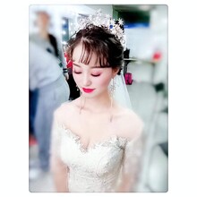 婚纱店赠送免费新娘妆_婚纱店