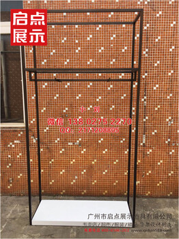 時(shí)尚服裝店內(nèi)有什么？時(shí)尚服裝展示架