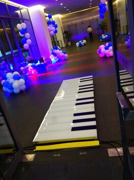 地板钢琴脚踩地板钢琴地面钢琴音乐设备钢琴道具展览出租出售
