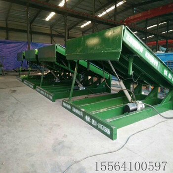 固定式登車橋卸貨平臺(tái)月臺(tái)集裝箱叉車物流倉儲(chǔ)裝卸平臺(tái)