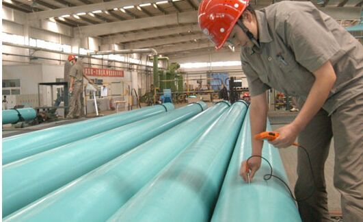 《周口：钢套钢保温钢管生产厂家生产厂家》