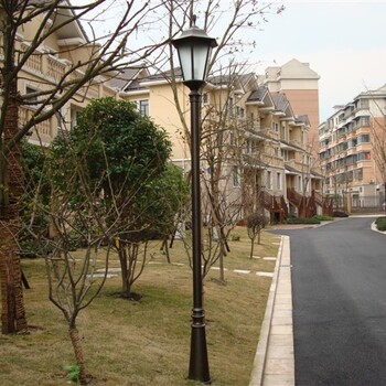 烏蘭察布LED庭院燈路燈桿/當?shù)匾?guī)格型號