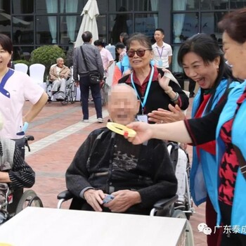 好的养老院：广州怎样可以进广州养老院，志愿服务活动敬老院