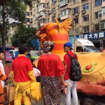 婚慶花車巡游花車暖場巡游道具租賃出售