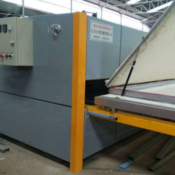 山东长伟机械供应货架木纹转印机，价格公道质量可靠