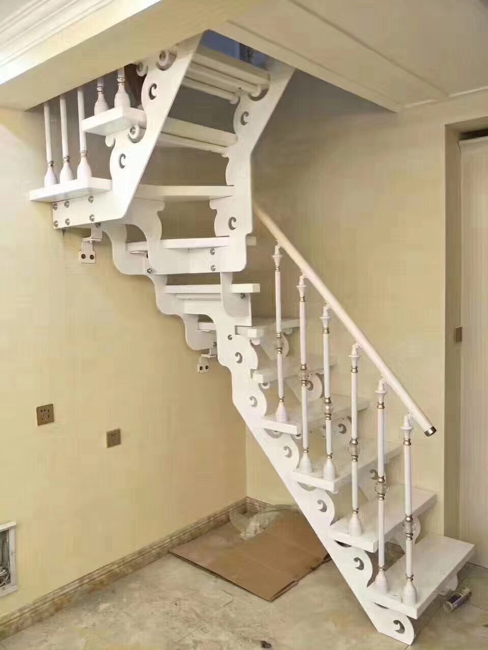 复试楼梯复试阁楼安装钢木楼梯