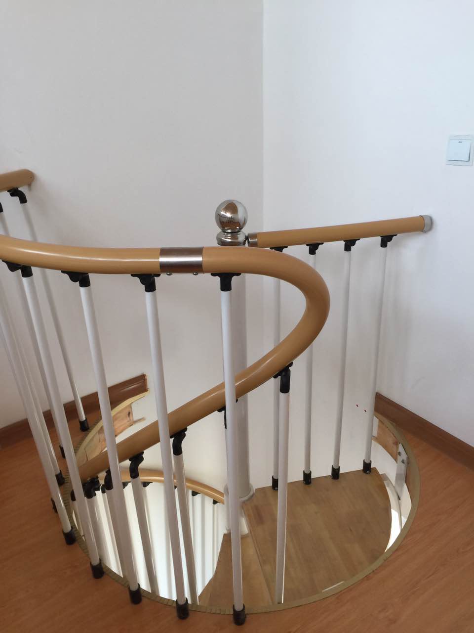 重型卷板楼梯不锈钢复合管护栏立柱
