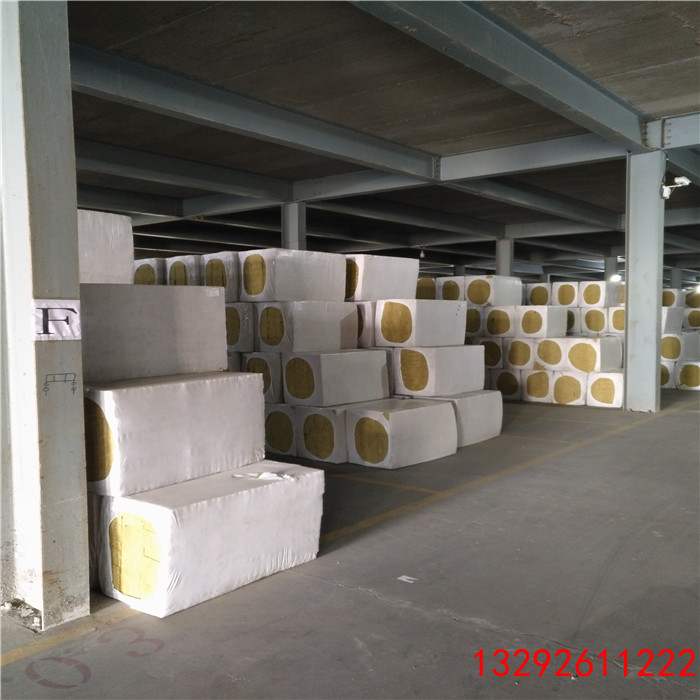 湖南湘潭湘潭大量供应龙飒玻璃棉销售离心玻璃棉