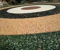 江門蓬江彩色陶瓷顆粒防滑路面膠粘石地坪詠彩施工隊施工工藝方案