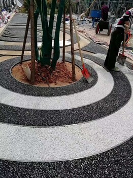重庆璧山陶瓷颗粒防滑路面胶粘石地坪施工队