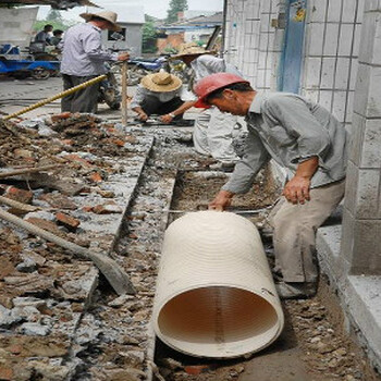 地下主管道、高压清洗疏通管道、化粪池清理、污水泥浆清运