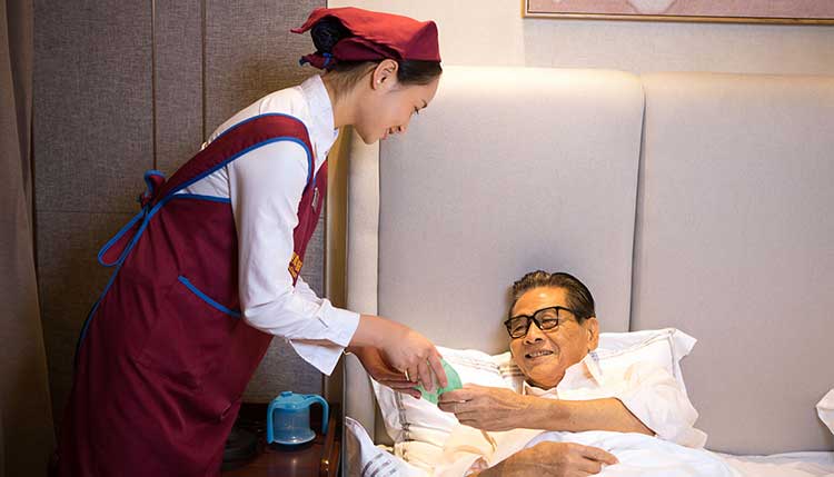 廣州泰成逸園養老院越秀分院養老院收費南方泰成逸園分院配套