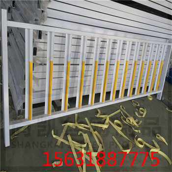 市政護(hù)欄多少錢,安徽道路護(hù)欄價(jià)格(尚凱在線咨詢),淮南交通護(hù)欄廠家供應(yīng)-