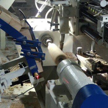 钻德快（惠州）木工全自动木柄机械木腿机械螺牙木柄机运行稳定省时省力