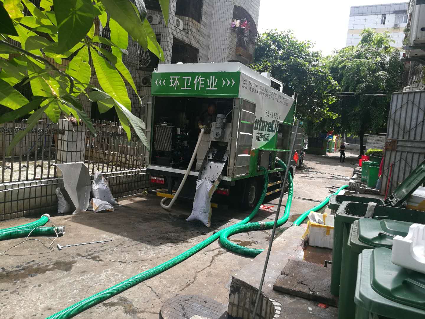 干湿分离吸粪车粪便处理设备干湿分离吸粪车