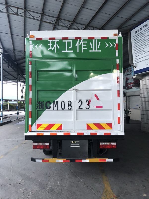 梁平福建新型吸污净化车河道清淤车