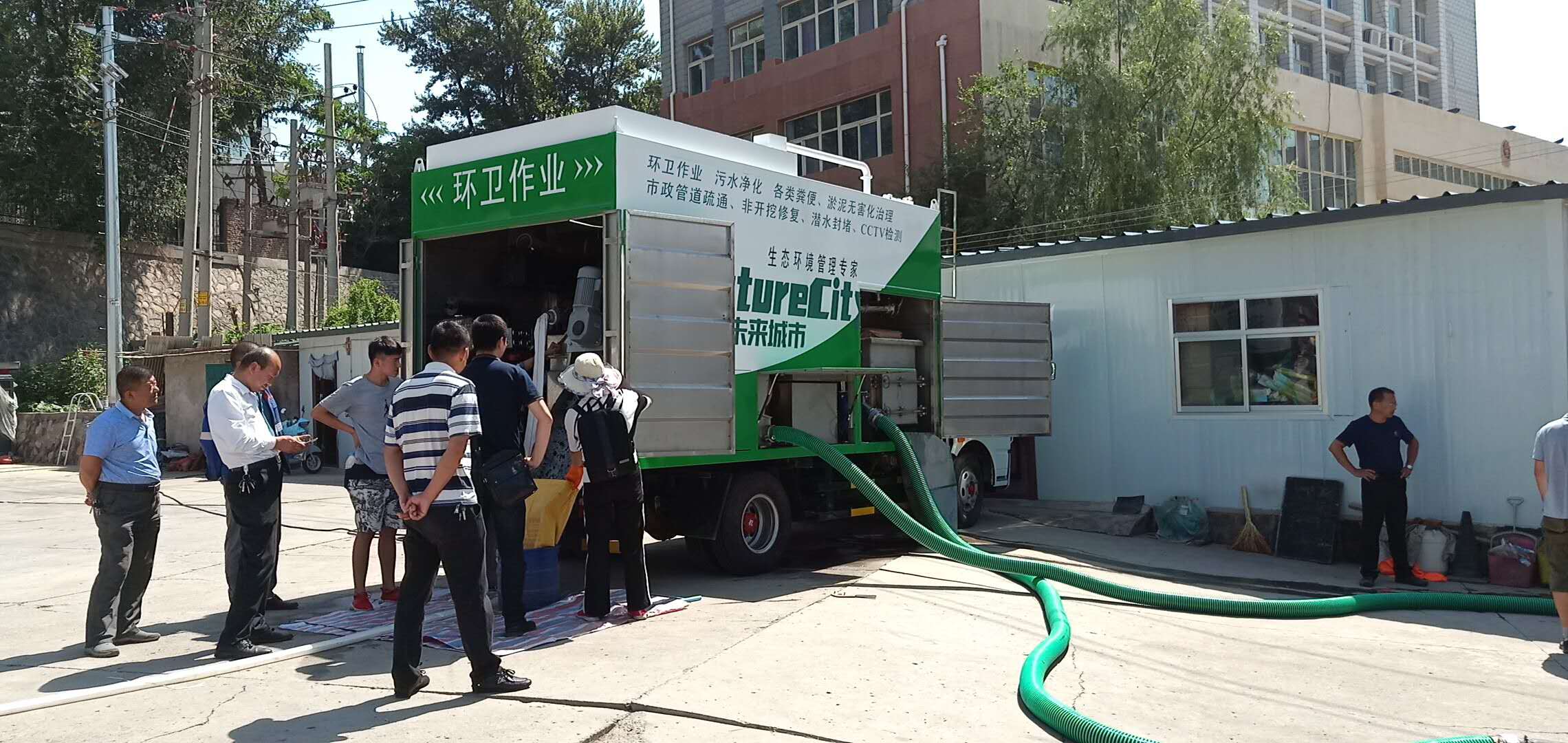 空气净化车无害化分离吸粪车空气净化车