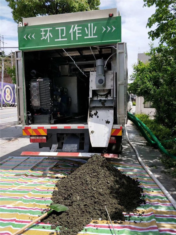 乌兰察布叠螺式污泥脱水机分离式吸污净化车