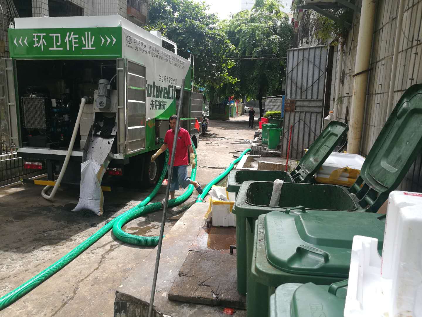 新款环保吸粪车998干湿分离吸新款环保吸粪车