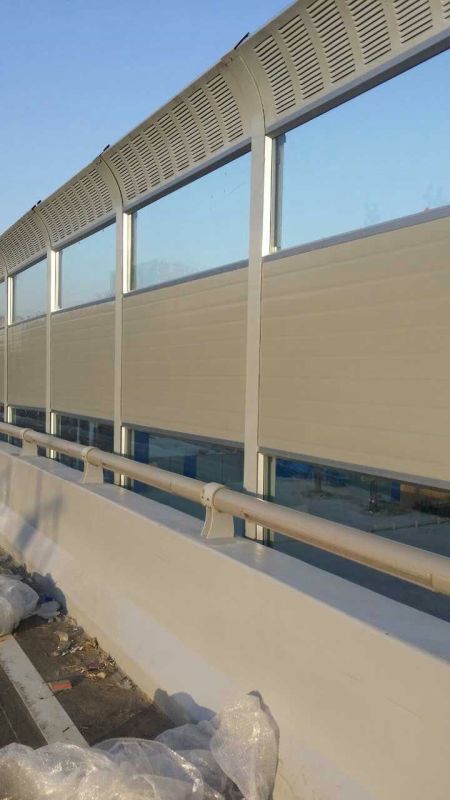 湖南省娄底市彩钢板声屏障设计产品声屏障厂家，生产销售安装一体化