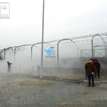 云南锦胜雾森喷雾模拟湿滑路面，人造雾驾校模拟雨雾设计，市政自来水制雾