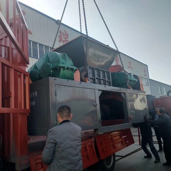 郑州天瑞厂家供应600型垃圾撕碎机