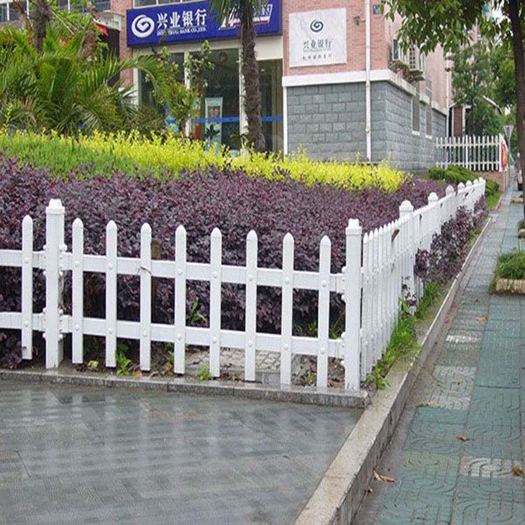 河北邯郸肥乡县塑钢变压器护栏河南开封金明木纹色草坪护栏