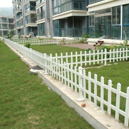 草坪围墙厂家合肥草坪护栏  草坪护栏如何安装