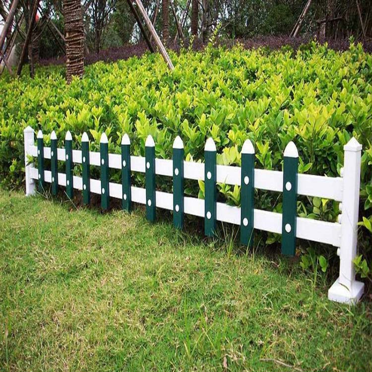 草坪围栏哪里有草坪花坛护栏价格  