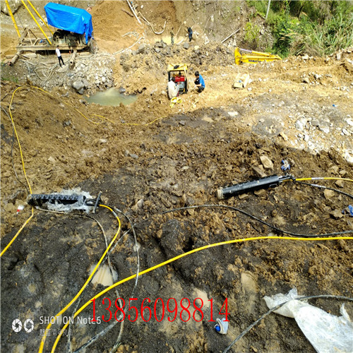 小型液压劈裂棒有多少公斤液压分石机厂家地址