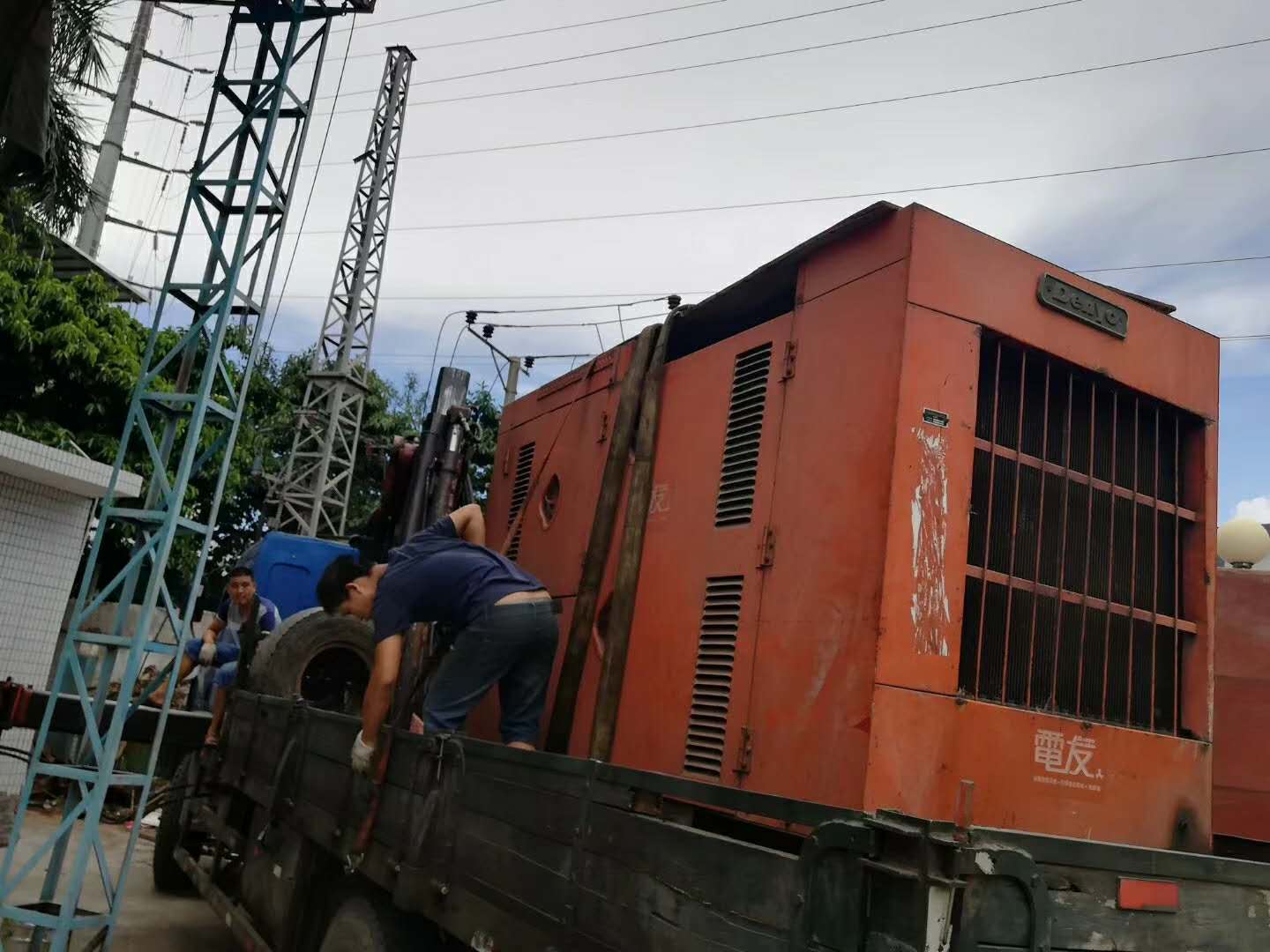 西峰发电机租赁_西峰柴油发电机出租_西峰发电机出租