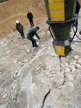 破碎分解硬石头矿山破石设备岩石破碎劈裂机