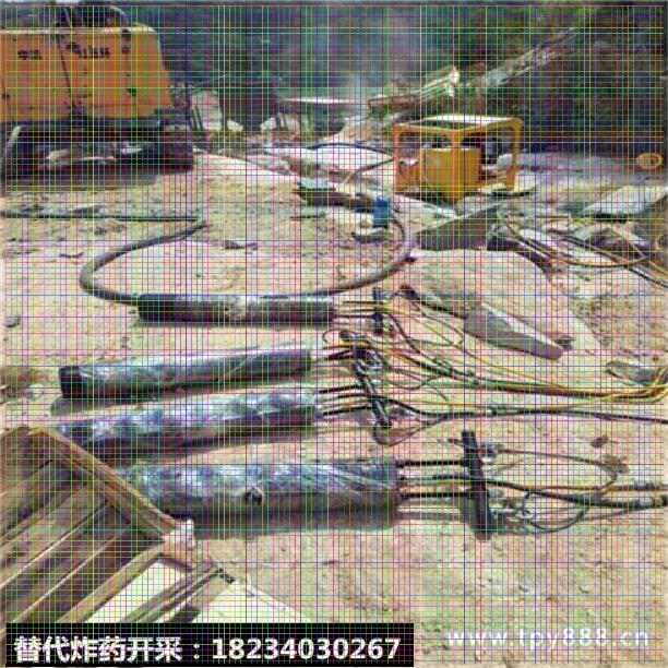 機(jī)械石頭分裂機(jī)頂石器