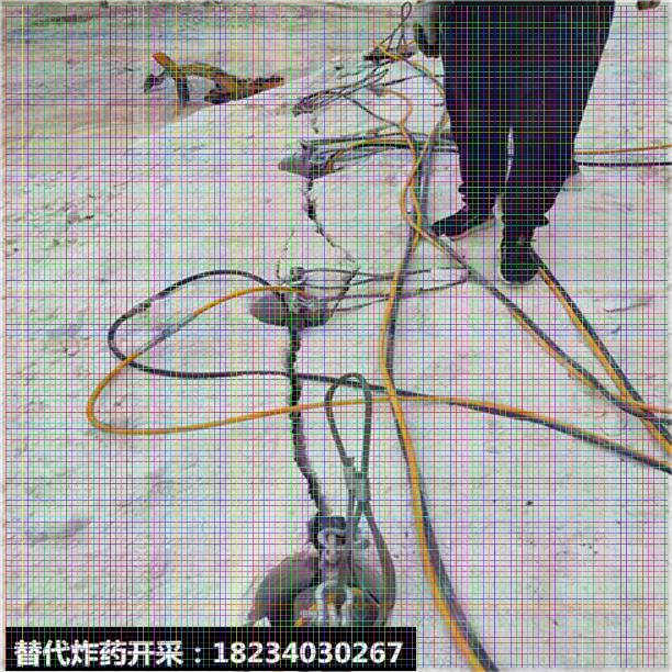 替代爆破開采石頭機(jī)器免爆破開采機(jī)綿陽市