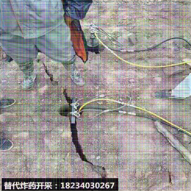 洞采取代爆破打石頭劈石器