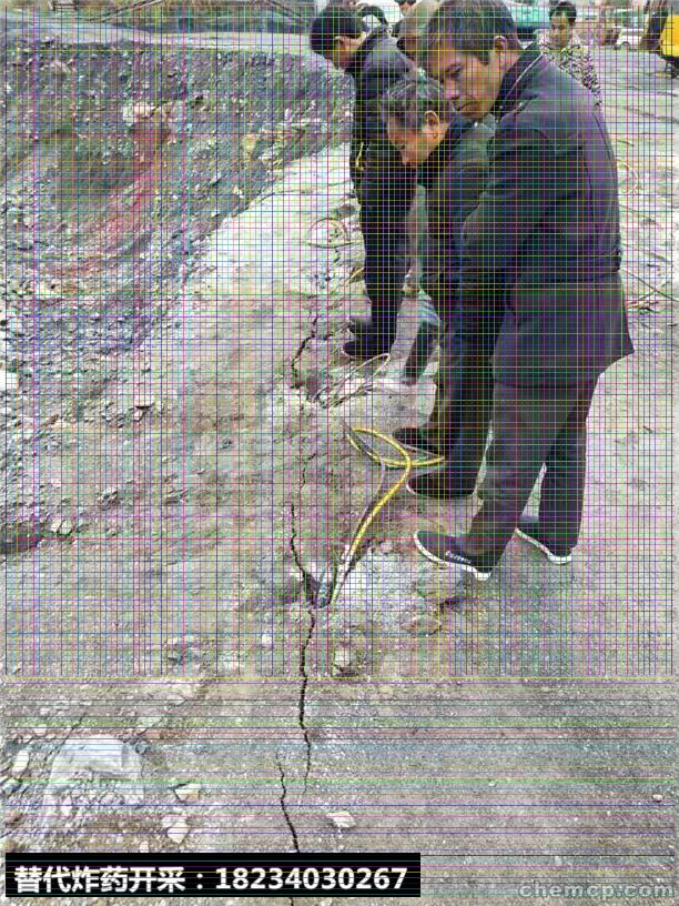 隧道修路破裂花崗巖用劈裂機(jī)