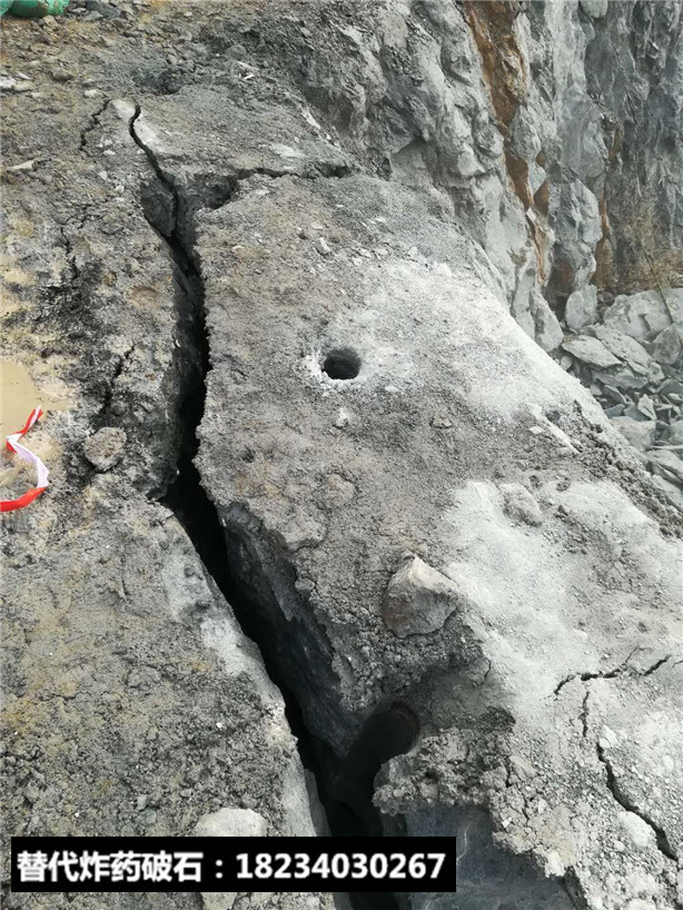 采石场除了爆破怎样开采石头快花岗岩劈裂棒