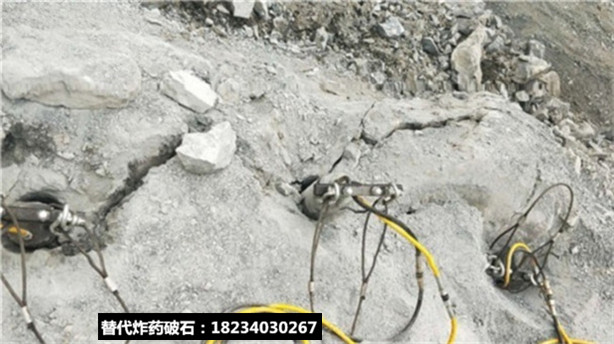 石材場(chǎng)石頭破開裂石器硬石頭開裂棒