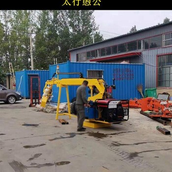 上海浦東全自動(dòng)高速公路液壓綠籬修剪機(jī)