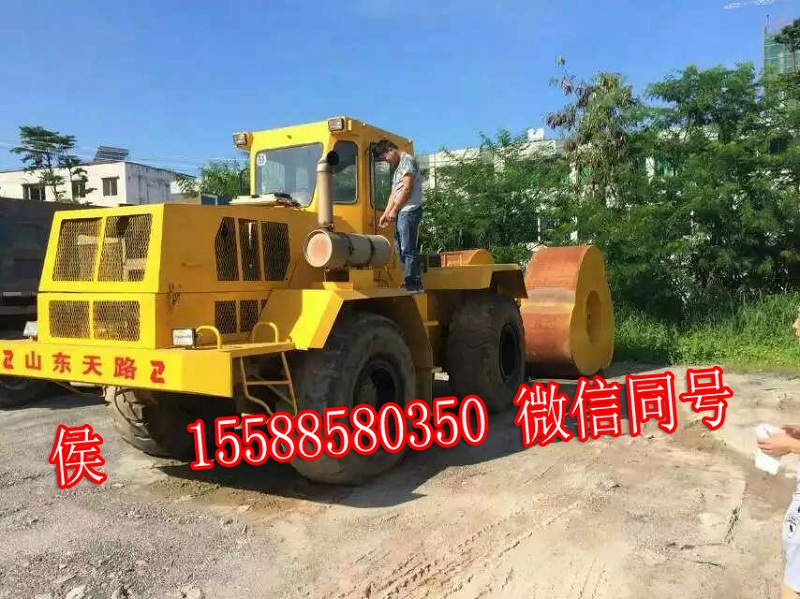 平夯液壓振動夯-阿拉善盟平夯液壓振動夯操作注意事項-壓實