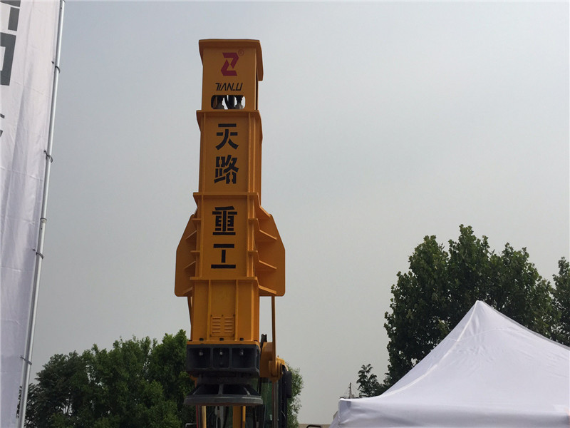 河北大名夯實(shí)機(jī)系統(tǒng)應(yīng)用 夯實(shí)機(jī)|天路重工